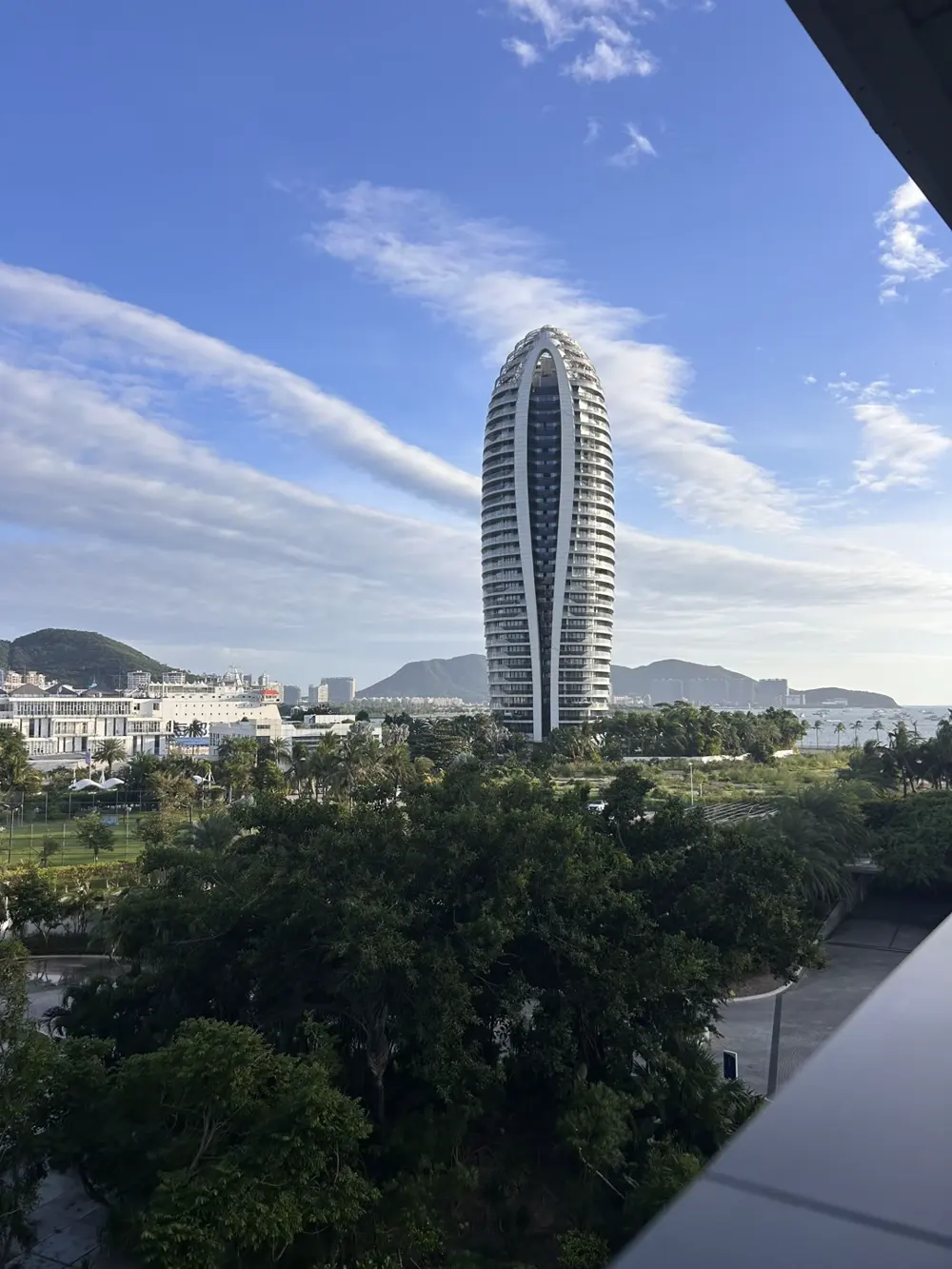 来咖美宿三亚凤凰岛店 凤凰岛一线海景公寓与三亚湾海景实拍